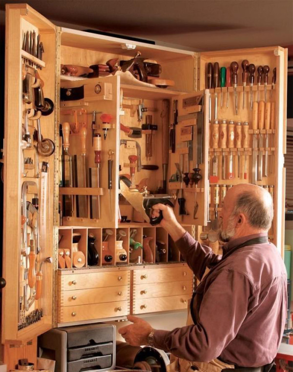 20150824 - Tool cabinet